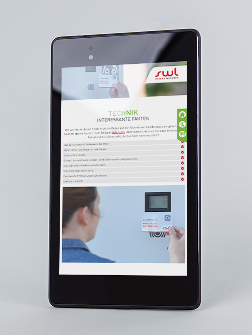 Website für E-Mobilität der Stadtwerke Lengerich auf einem Tablet.